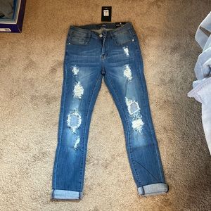 Fashion Nova Ripped skinny jeans